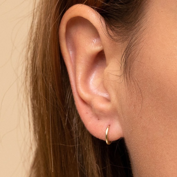 Mejuri Gold Single Mini Hoop Earrings